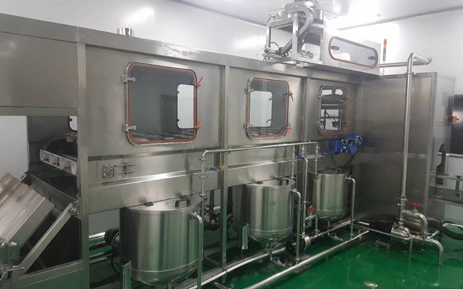 桶裝礦泉水設備  桶裝山泉水設備  礦泉水生產(chǎn)線